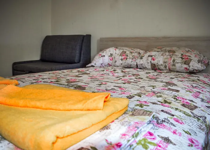 Albatross Retro Summer Campsite Varna